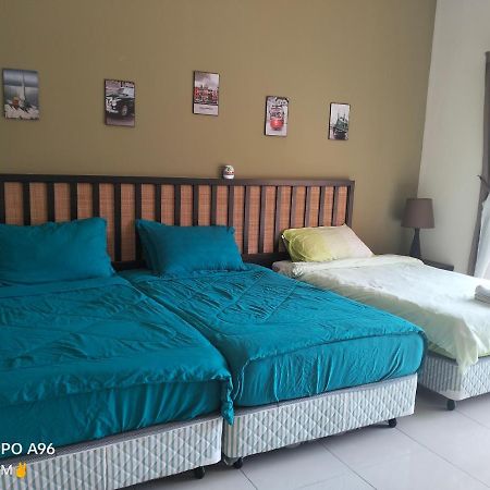 Izz Room Studio Gold Coast Morib Resort بانتينغ المظهر الخارجي الصورة